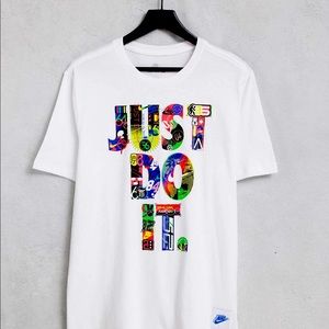 Nike just do it worldwide logo t-shirt in white